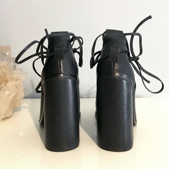 UNIF 94 heel peep toe ankle tie up black leather - Picture 4 of 8